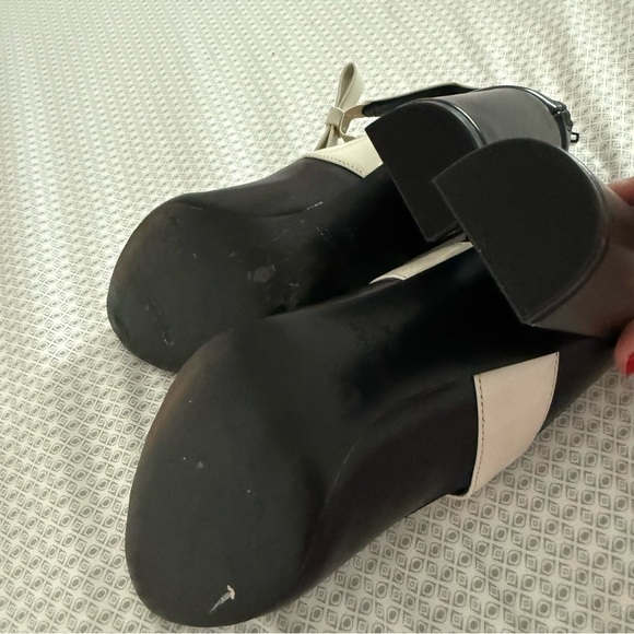 NINE WEST Dannell Mary Jane Pumps Black and Cream Bow Accents Size 7.5 - Picture 5 of 8